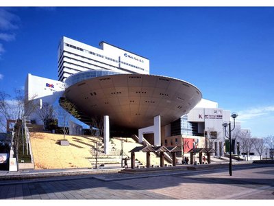 🎨 고베 패션 미술관